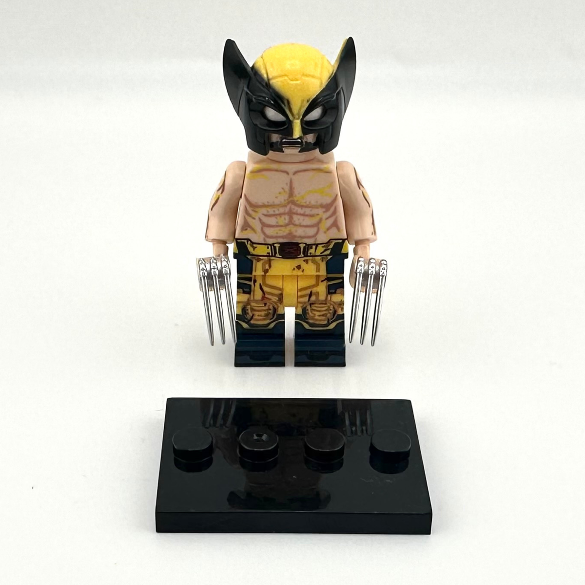 Wolverine - Shirtless - Marvel/DC Comics - Minifig