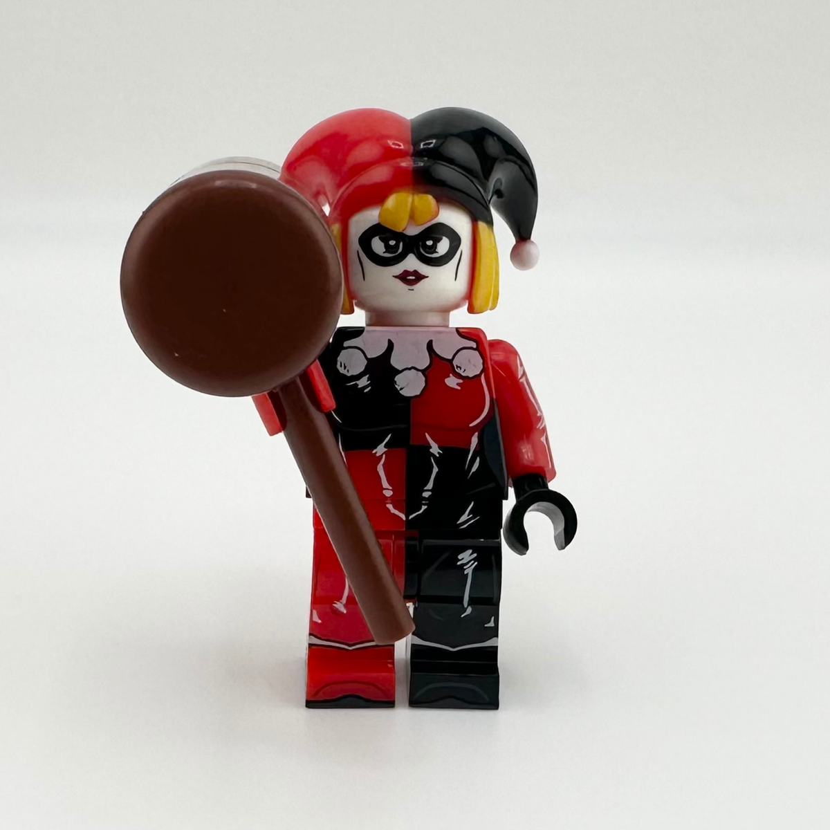 Harley Quinn - Marvel/DC Comics - Minifig